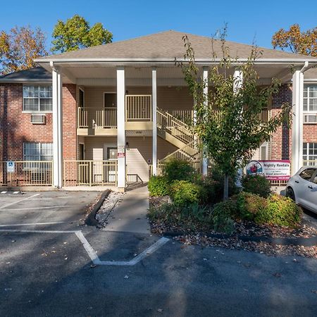 2Br Walk-In Condo - Near The 76 Strip - Free Wifi - Pool - Free Tickets Included - Clb-3 Branson Buitenkant foto