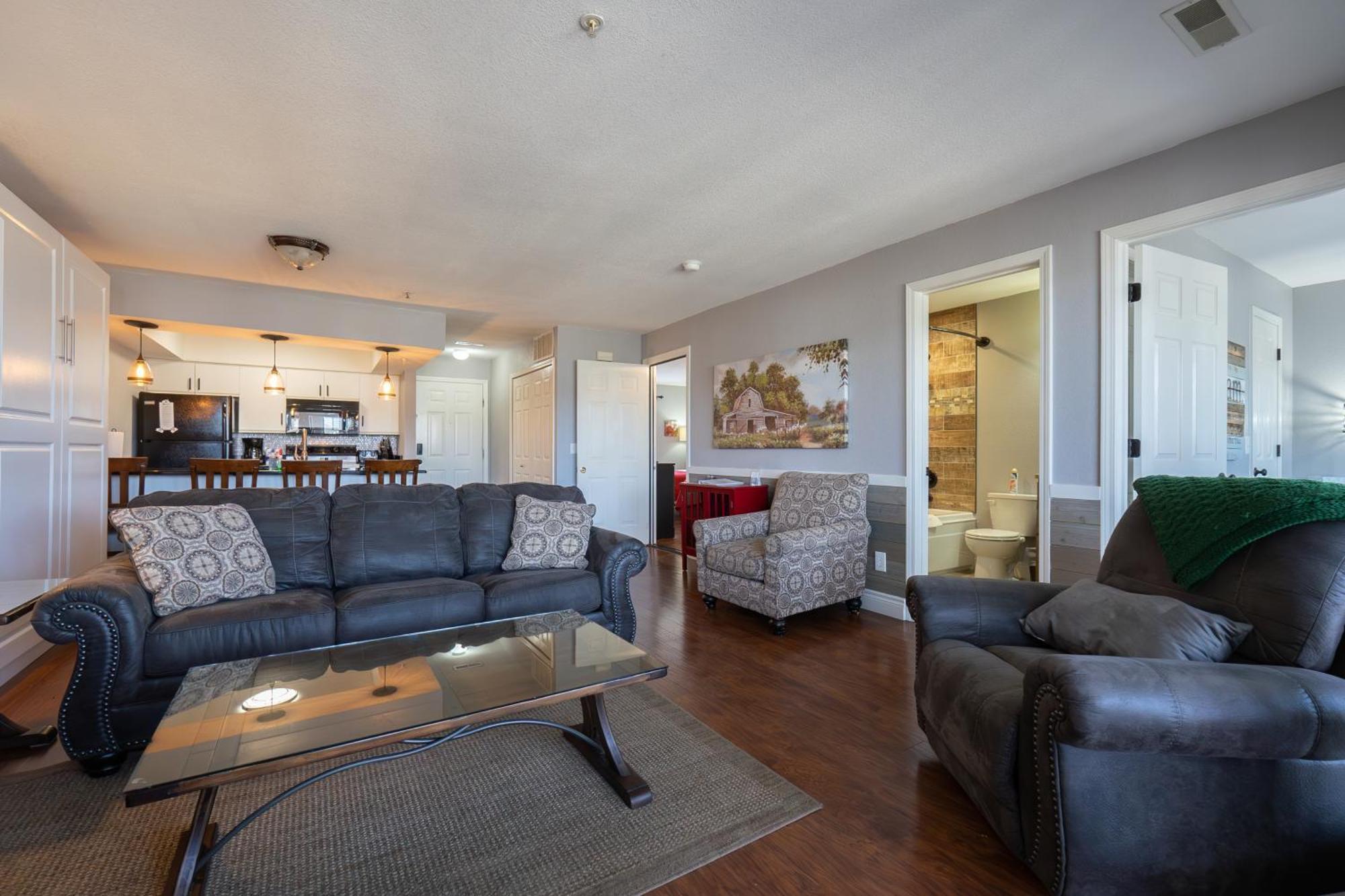 2Br Walk-In Condo - Near The 76 Strip - Free Wifi - Pool - Free Tickets Included - Clb-3 Branson Buitenkant foto